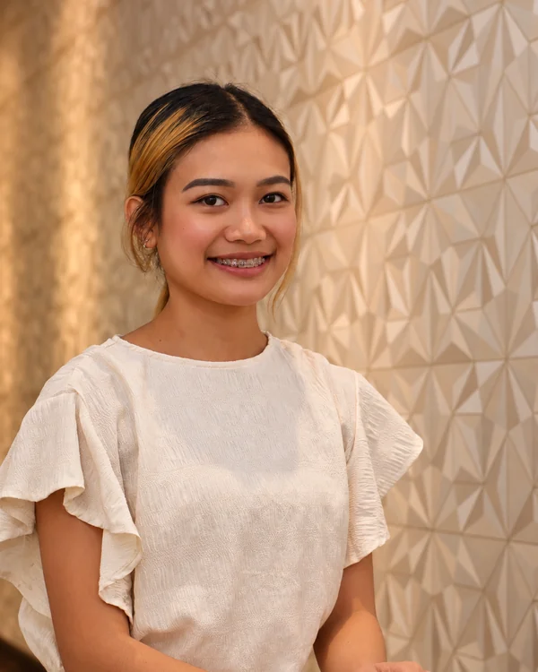 Bariah, dental surgery assistant